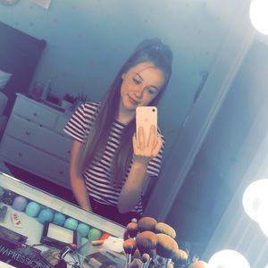 Meet your Posher, Zoe